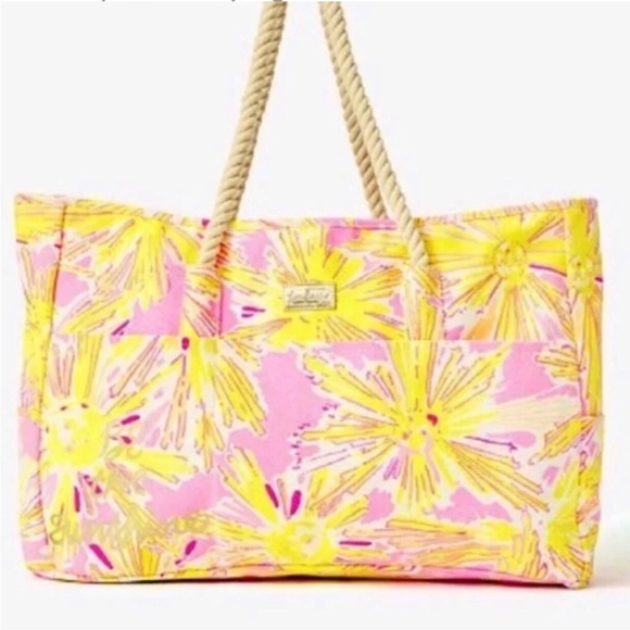 NWOT Lilly Pulitzer Be the Sunshine Extra Large Beach Bag - Picture 2 of 14